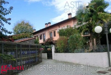Foto Villa a schiera in America dei Boschi, Pocapaglia di 90 m² in vendita