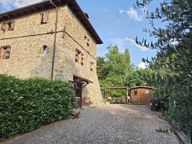 Foto Casa indipendente in Via Ronca 9/3, Monte San Pietro di 149 m²