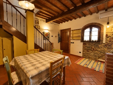 Foto Appartamento a Vinci Centro di 52 m² con 3 locali in affitto