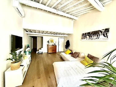 Foto Appartamento a Siena Provenzano di 143 m² con 6 locali in vendita