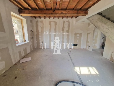 Foto Casa indipendente a Signa Centro di 114 m² con 4 locali in vendita