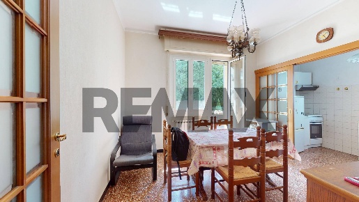 Foto Appartamento in Via Teglia 3, Genova Bolzaneto di 77 m² con 3 locali