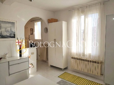 Foto Appartamento in Via Mirasole, Bologna Castiglione - Tribunale di 51 m²