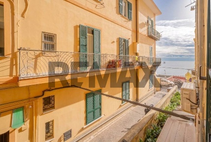 Foto Appartamento in Via Del Parco Carelli 46, Napoli Posillipo di 58 m²