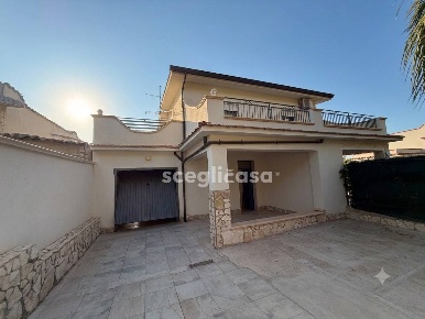 Foto Villa a schiera in Via Sandro Pertini 18, Terrasini Serra di 98 m²