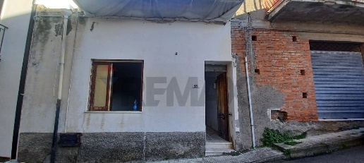 Foto Appartamento in via nuova 15, Falcone Belvedere di 85 m² con 2 locali