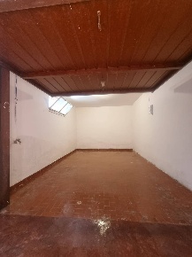 Foto Posti auto in Via Enrico Coleman, Terracina di 18 m² con 1 locali