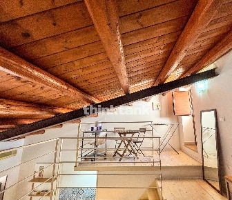 Foto Appartamento in Via Roma, Noto Centro di 105 m² con 5 locali