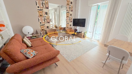 Foto Appartamento a Ancona Adriatico di 86 m² con 3 locali in vendita