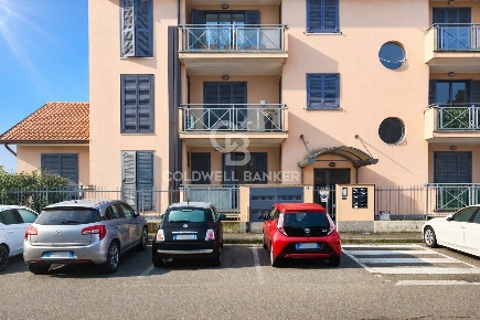 Foto Appartamento in Via Adolfo Serafino 1, Buscate di 60 m² con 2 locali