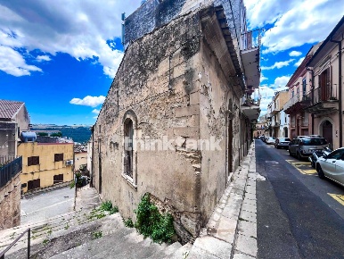 Foto Appartamento in Via Pezza 26, Ragusa Ibla di 44 m² con 3 locali