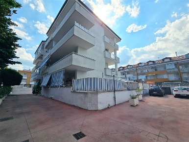Foto Appartamento in Via Madonna delle Grazie, Mugnano di Napoli Centro