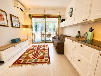 Foto Appartamento in Salita Grand Albergo 6, Sanremo Corso degli Inglesi