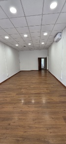 Foto Locale commerciale in Via Giulio Roncacci 21, Morlupo Centro di 66 m²