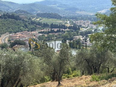 Foto Appartamento in via la rosa  10, Fiesole Centro di 70 m² con 4 locali