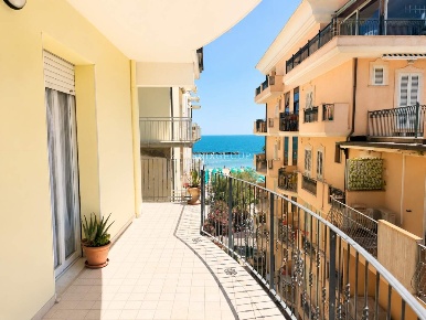 Foto Appartamento in VIA CLARA MAFFEI, San Benedetto del Tronto di 75 m²