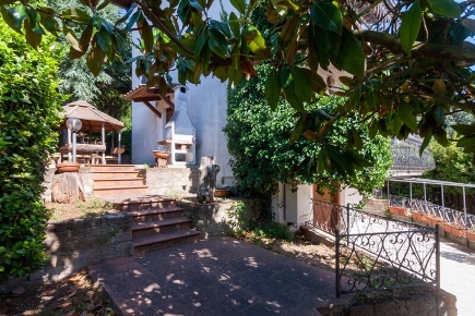 Foto Villa unifamiliare in lOC. fINORIA, Gavorrano Centro di 180 m²