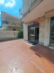 Foto Attività commerciale a Marigliano Centro di 55 m² con 2 locali