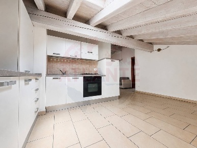 Foto Appartamento in via Loden snc, Zone Centro di 68 m² con 3 locali