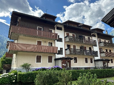 Foto Appartamento in Viale Dolomiti, Giustino Centro di 90 m² con 3 locali