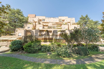 Foto Appartamento in Via Guido Da Verona 70, Roma Fonte Ostiense di 153 m²