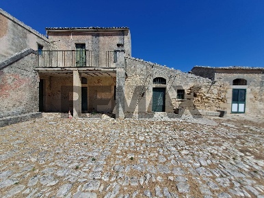 Foto Rustico in Via Donato Rondinone snc, Ragusa Nunziata - Pianetti