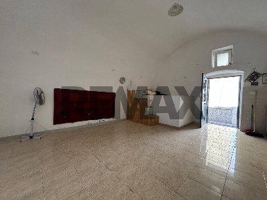Foto Casa indipendente in Via Nazario Sauro Carbonara 18, Bari di 41 m²
