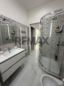 Foto Appartamento in Via Giacomo Matteotti 21, Altare di 83 m² con 3 locali