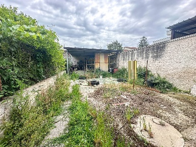Foto Appartamento in zona via nazionale appia, San Tammaro di 95 m²