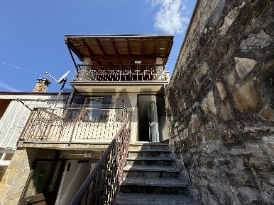 Foto Case semi ndipendenti in BAROSTRO SNC, Brallo di Pregola di 66 m²