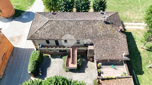 Foto Rustico in Via Bonomelli 1, Corte de' Frati di 240 m² con 2 locali