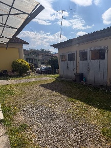 Foto Case semi ndipendenti a Aulla Centro di 100 m² con 3 locali in vendita