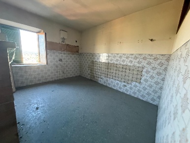 Foto Appartamento a Santa Maria a Monte Centro di 320 m² con 12 locali