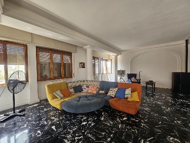 Foto Appartamento a Pontedera Villaggi, Bellaria di 219 m² con 8 locali