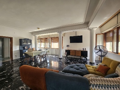 Foto Appartamento a Pontedera Villaggi, Bellaria di 219 m² con 8 locali