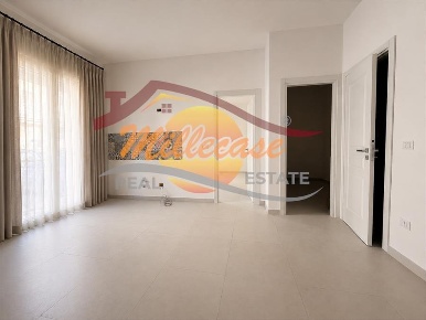 Foto Appartamento in Viale Epipoli, Siracusa Epipoli di 65 m² con 3 locali