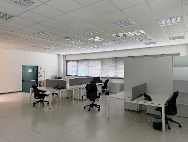 Foto Ufficio a Forlì Coriano di 321 m² con 2 locali in affitto