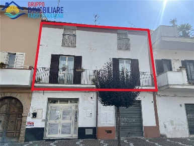 Foto Appartamento in Via Santuario, Sessa Aurunca Carano di 75 m²