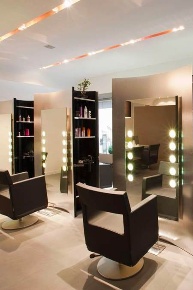 Foto Attività commerciale a Prato Repubblica di 20 m² con 2 locali