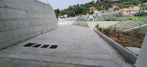 Foto Villa a schiera in Via Sant'Eustachio  90, Salerno di 200 m²
