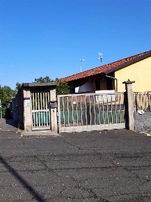 Foto Villa unifamiliare in Via Degli Ulivi  7, Tremestieri Etneo Centro