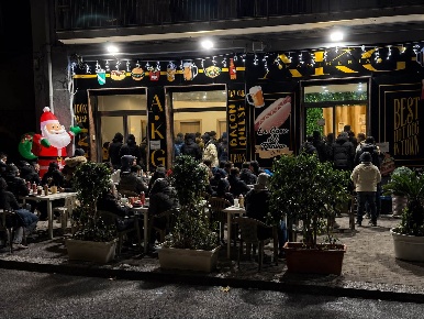 Foto Ristorante in Via Vittorio Emanuele 546, Catania di 65 m² con 1 locali