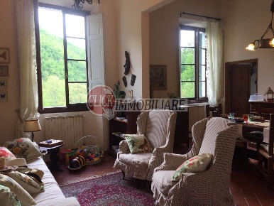 Foto Casa indipendente a Borgo San Lorenzo Centro di 179 m² con 5 locali