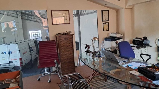 Foto Ufficio a La Spezia Le Pianazze di 350 m² con 6 locali in affitto