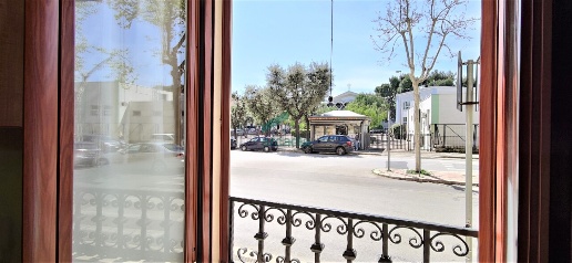 Foto Appartamento in Via Peucetia 72, Bari Japigia di 91 m² con 3 locali