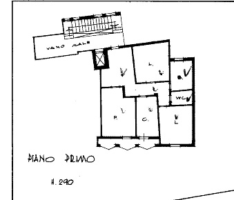 Foto Appartamento a Rovigo Centro Storico di 90 m² con 5 locali in vendita