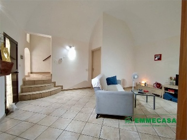 Foto Villa unifamiliare a Capurso di 107 m² con 3 locali in vendita