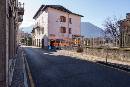 Foto Appartamento a Margno Centro di 40 m² con 2 locali in vendita