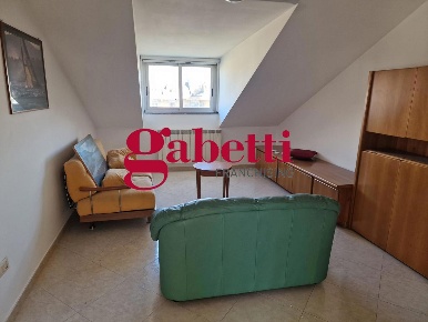Foto Attico in Via Grotta 47, San Nicola la Strada di 90 m² con 3 locali