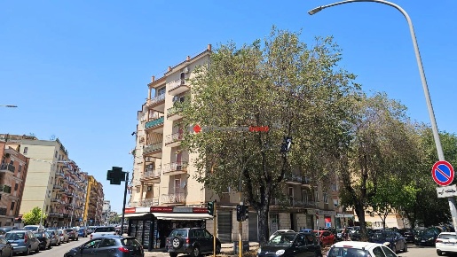 Foto Negozio in Viale degli Aviatori 100, Foggia San Ciro - Stadio di 45 m²